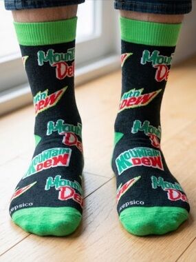 Mt. Dew Soda Socks size 6/12 Funny Gifts Men women crazy fun Pepsi Mountain Dew*